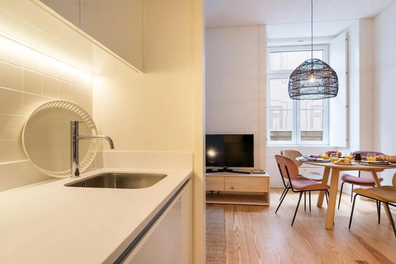 Modern 1Bdr In Downtown Lisbon By Lovelystay 0*,